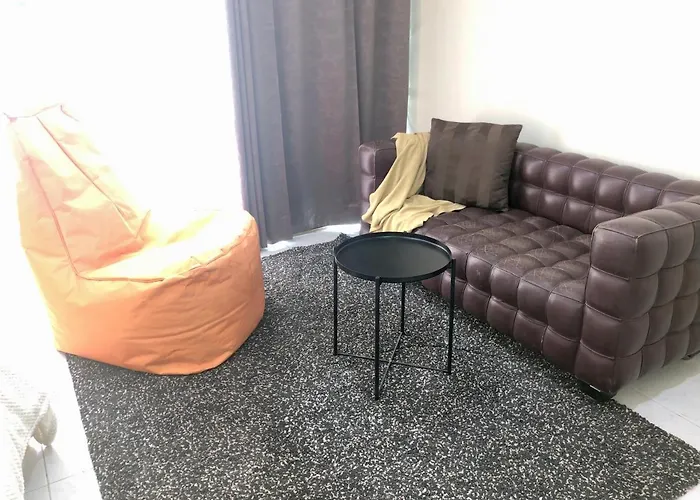 Cb's - Cheap Boutique Privatunterkunft *