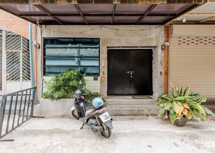 Cb's - Cheap Boutique Privatunterkunft Bangkok