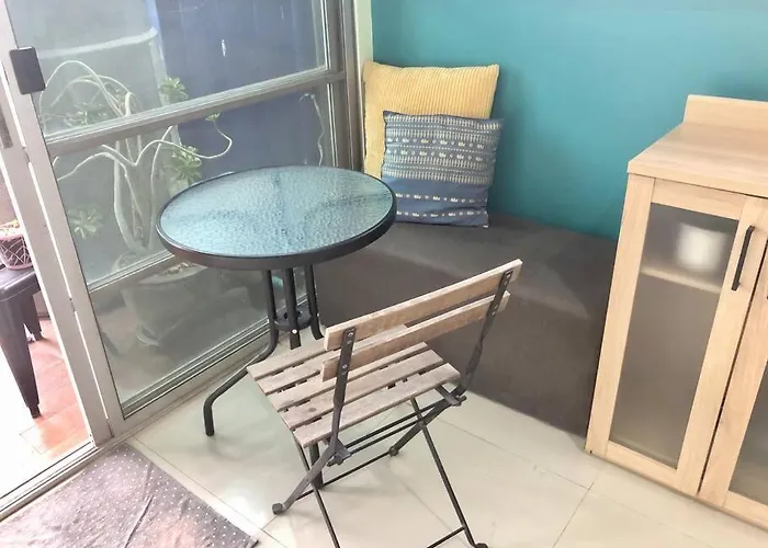 Cb's - Cheap Boutique *